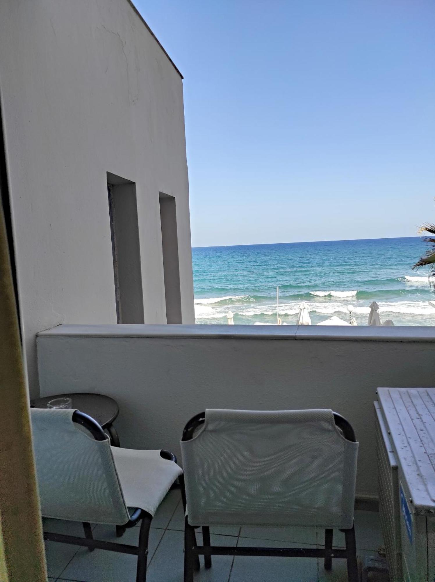 Filoxenia Beach Hotel Rethymno  Bagian luar foto