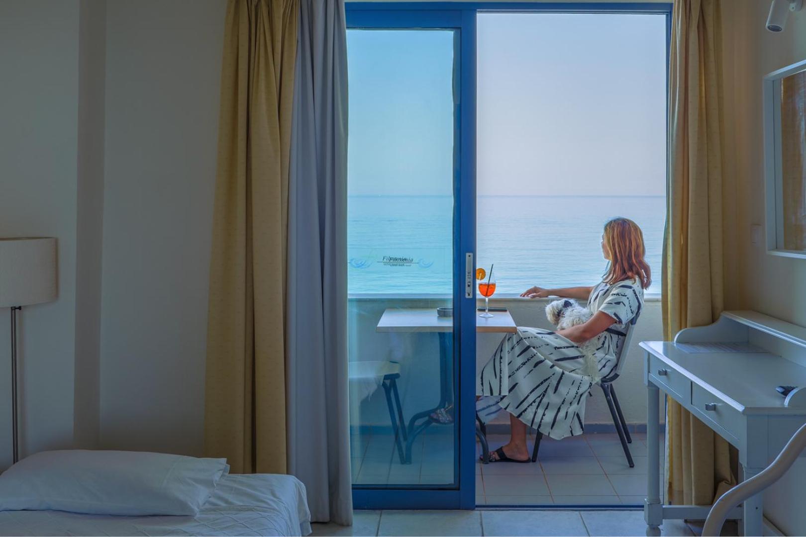 Filoxenia Beach Hotel Rethymno  Bagian luar foto