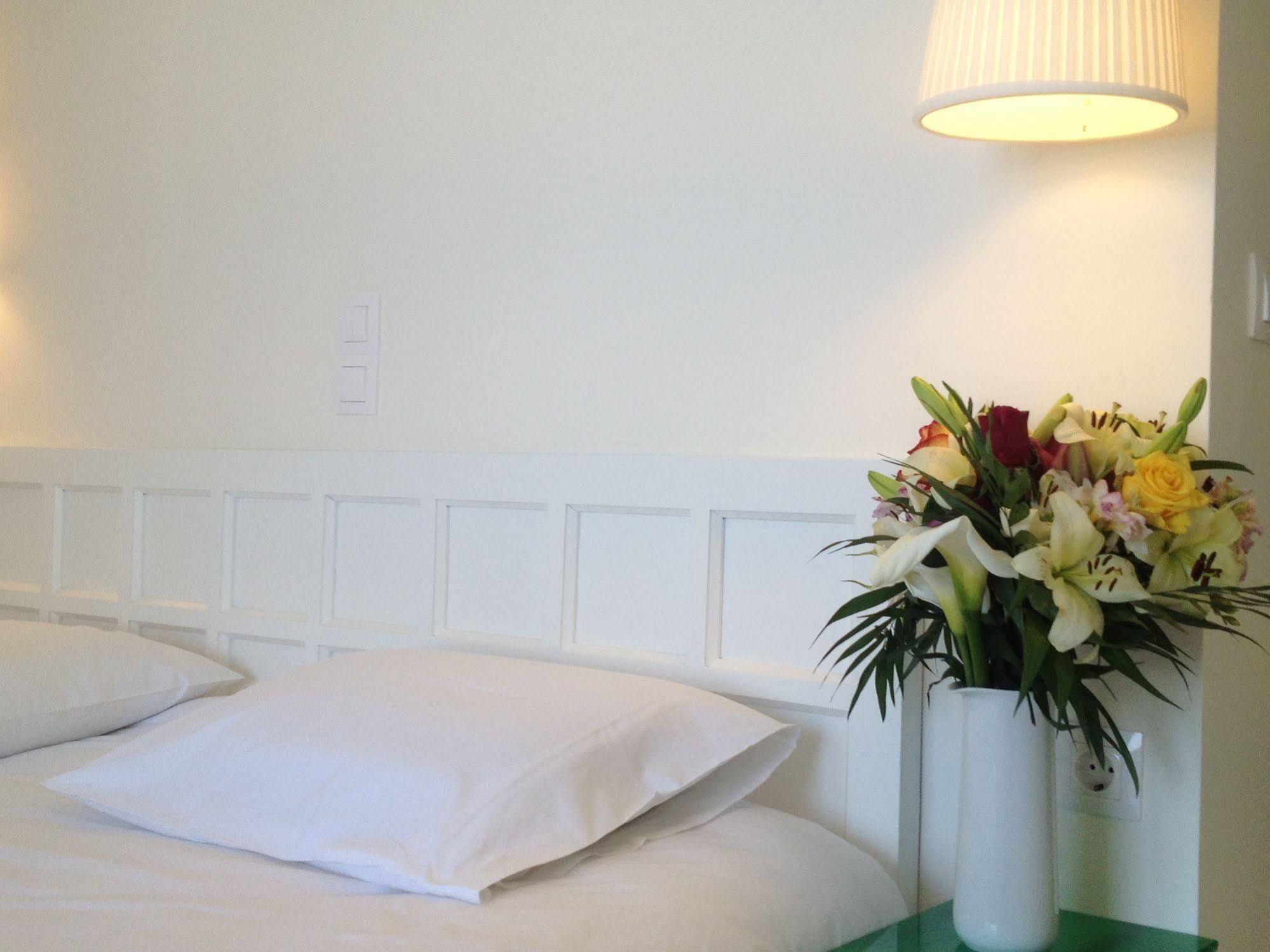 Filoxenia Beach Hotel Rethymno  Bagian luar foto